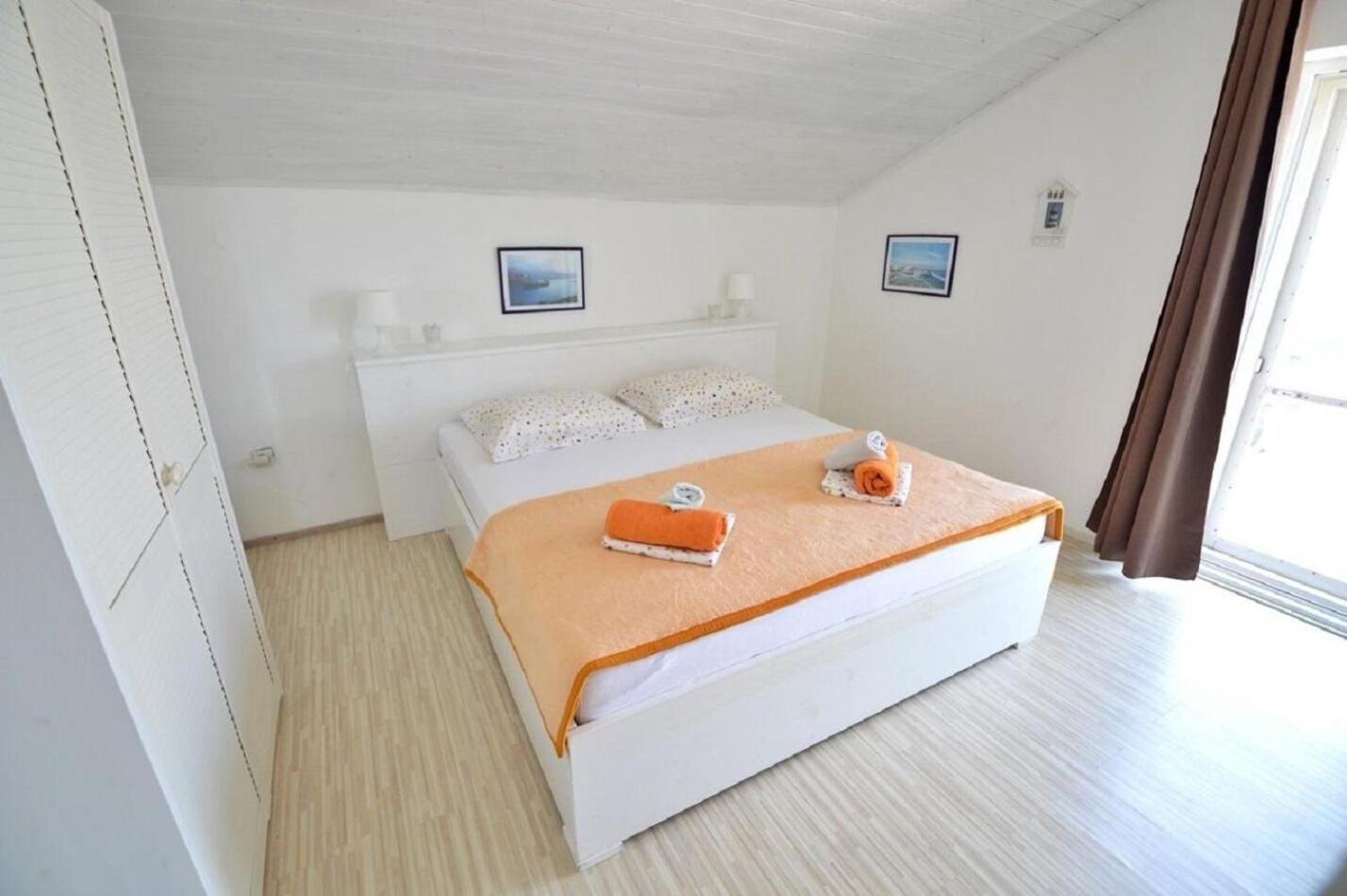 Apartment Denko Betina  Luaran gambar