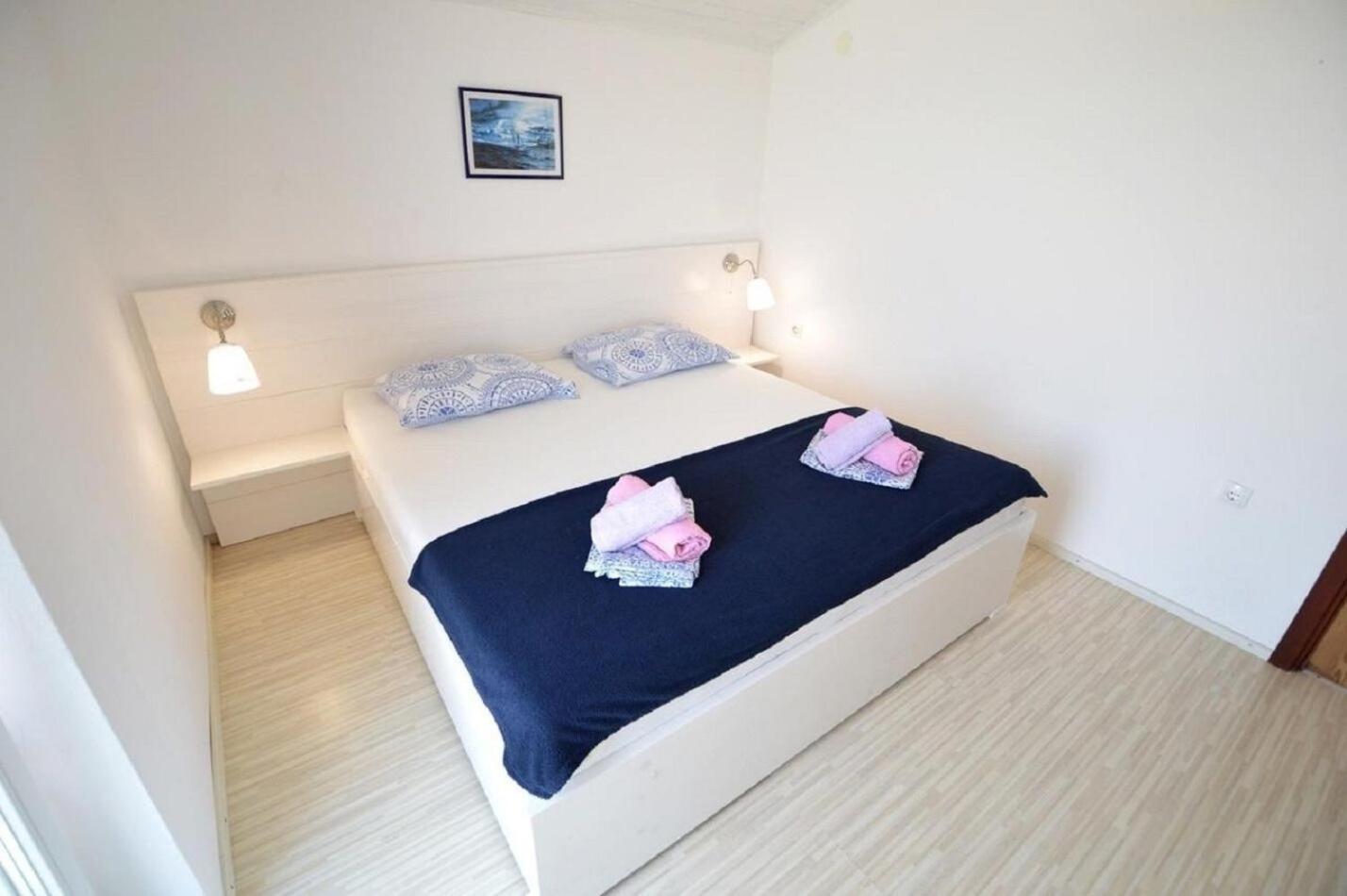 Apartment Denko Betina  Luaran gambar